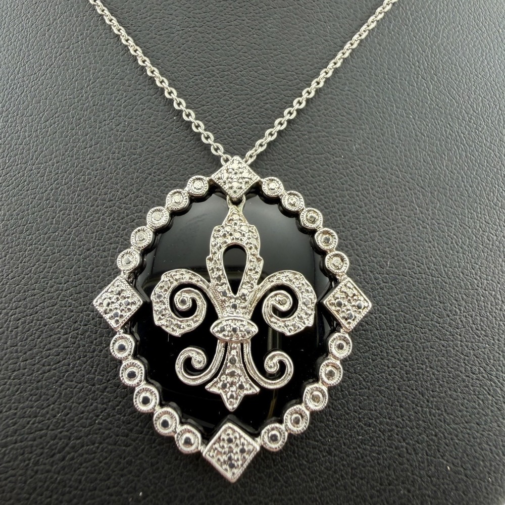 Makers Mark ATR Black Onyx Fleur-de-lis Sterling Silver 925 Pendant Necklace